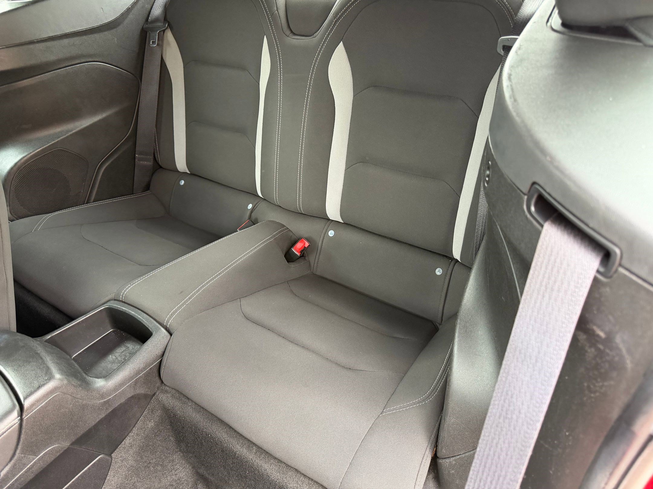 Used 2020 Chevrolet Camaro LT RWD image 23