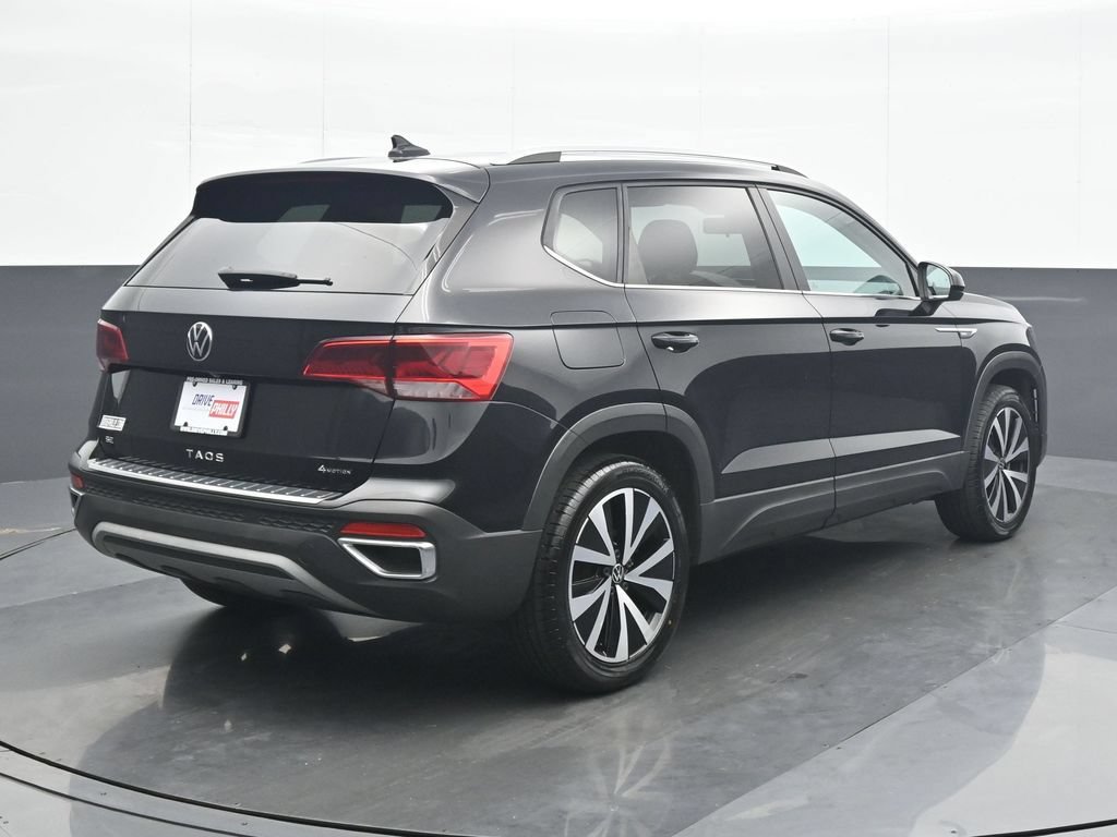 Used 2022 Volkswagen Taos SE AWD/4WD image 6