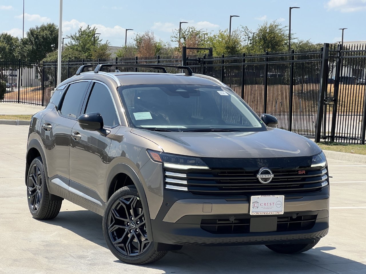 New 2027 Nissan Kicks SR