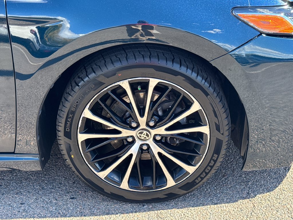 Used 2020 Toyota Camry SE FWD image 41