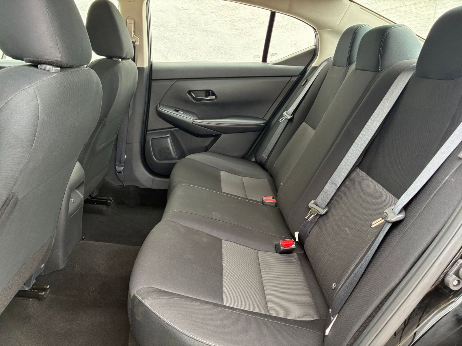 Used 2025 Nissan Sentra SV FWD image 23