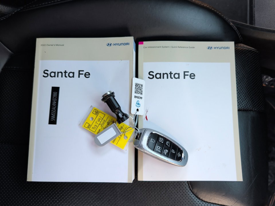 Used 2022 Hyundai Santa Fe Calligraphy image 38