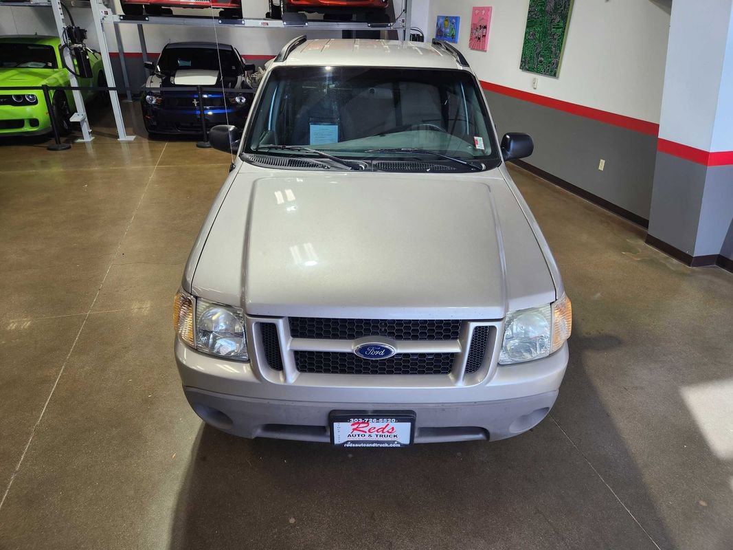 Used 2002 Ford Explorer Sport Trac 4x4 image 5