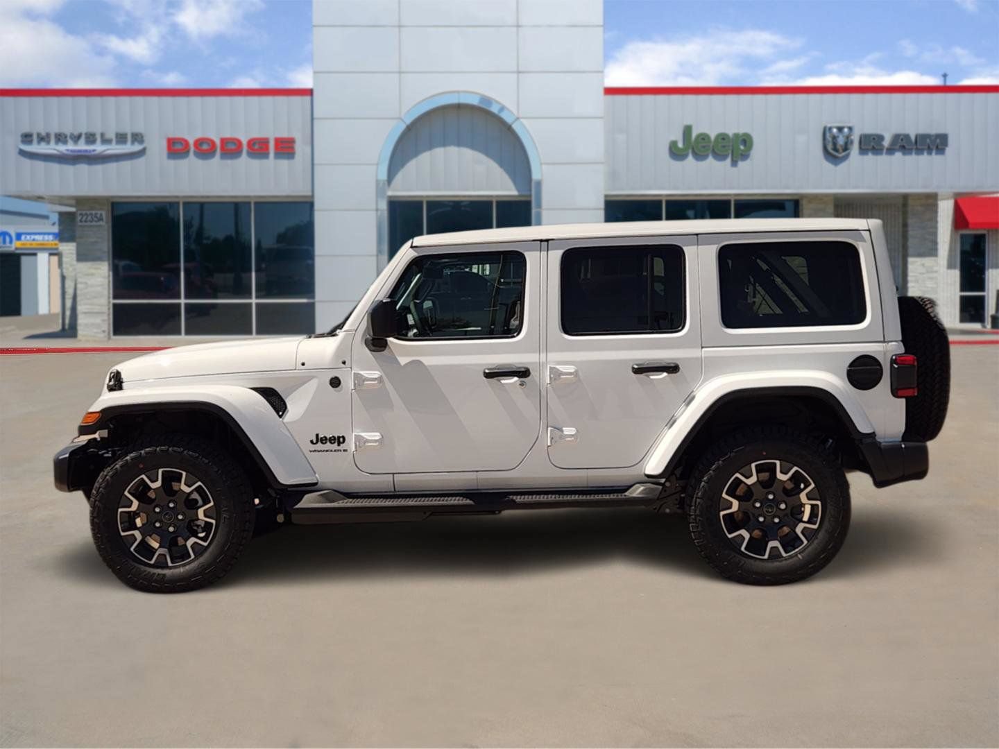 New 2026 Jeep Wrangler Unlimited Sahara AWD/4WD image 3
