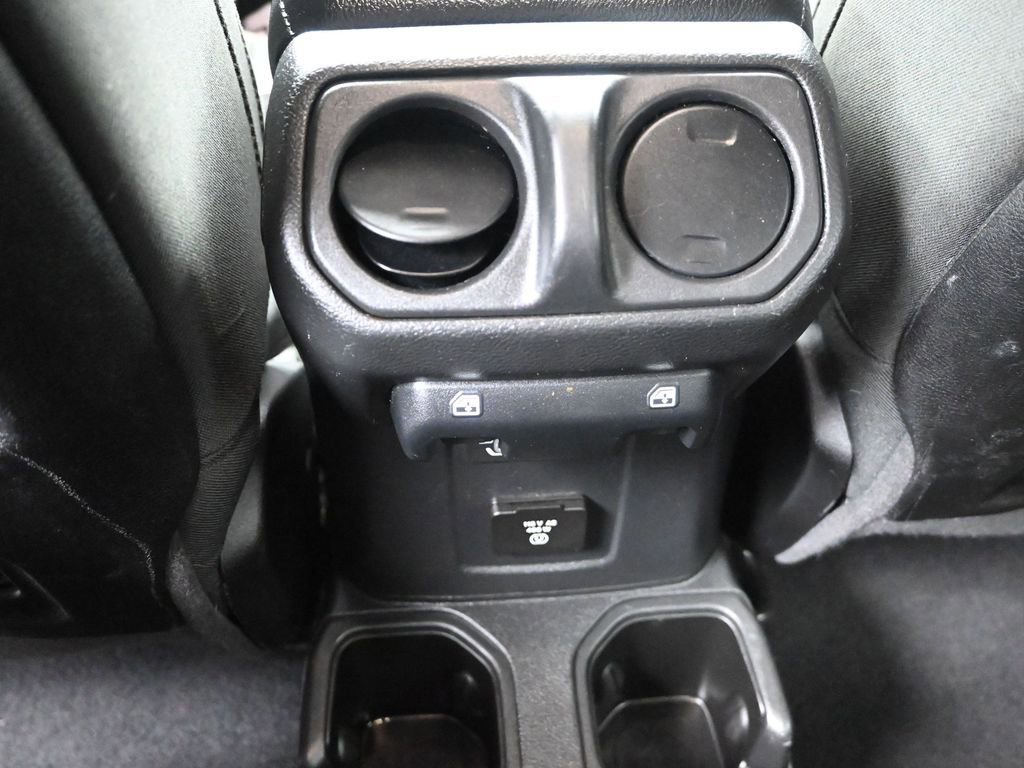 Used 2021 Jeep Gladiator Mojave AWD/4WD image 28