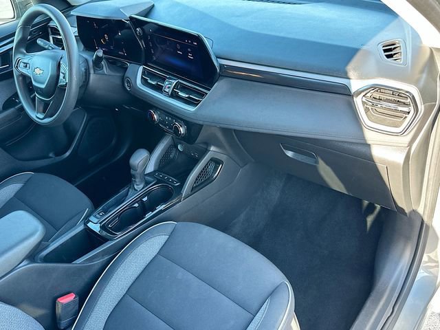 Used 2025 Chevrolet TrailBlazer LT image 26