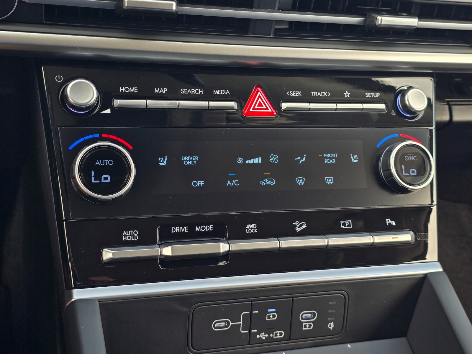 New 2027 Hyundai Santa Fe SEL AWD/4WD image 19