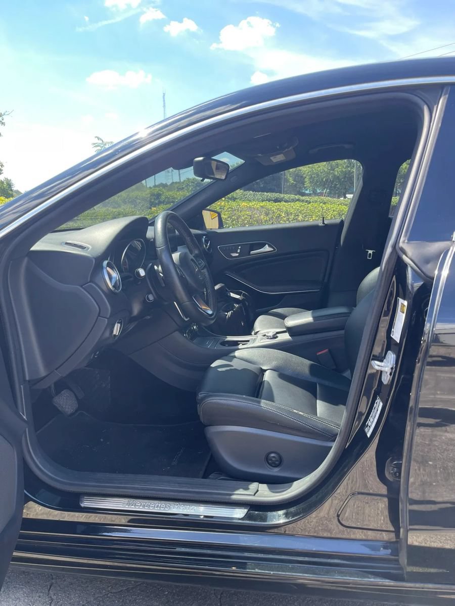 Used 2017 Mercedes-Benz CLA 250 4MATIC image 10