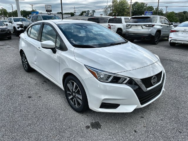 Used 2022 Nissan Versa SV FWD image 18