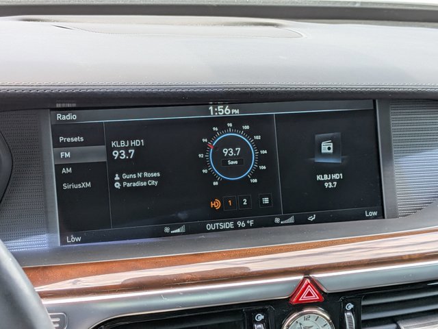 Used 2018 Genesis G90 5.0 Ultimate RWD image 9