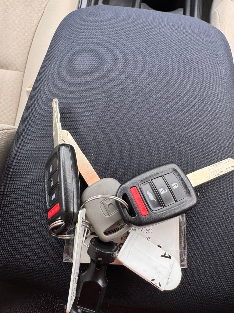 Used 2015 Honda CR-V LX image 30