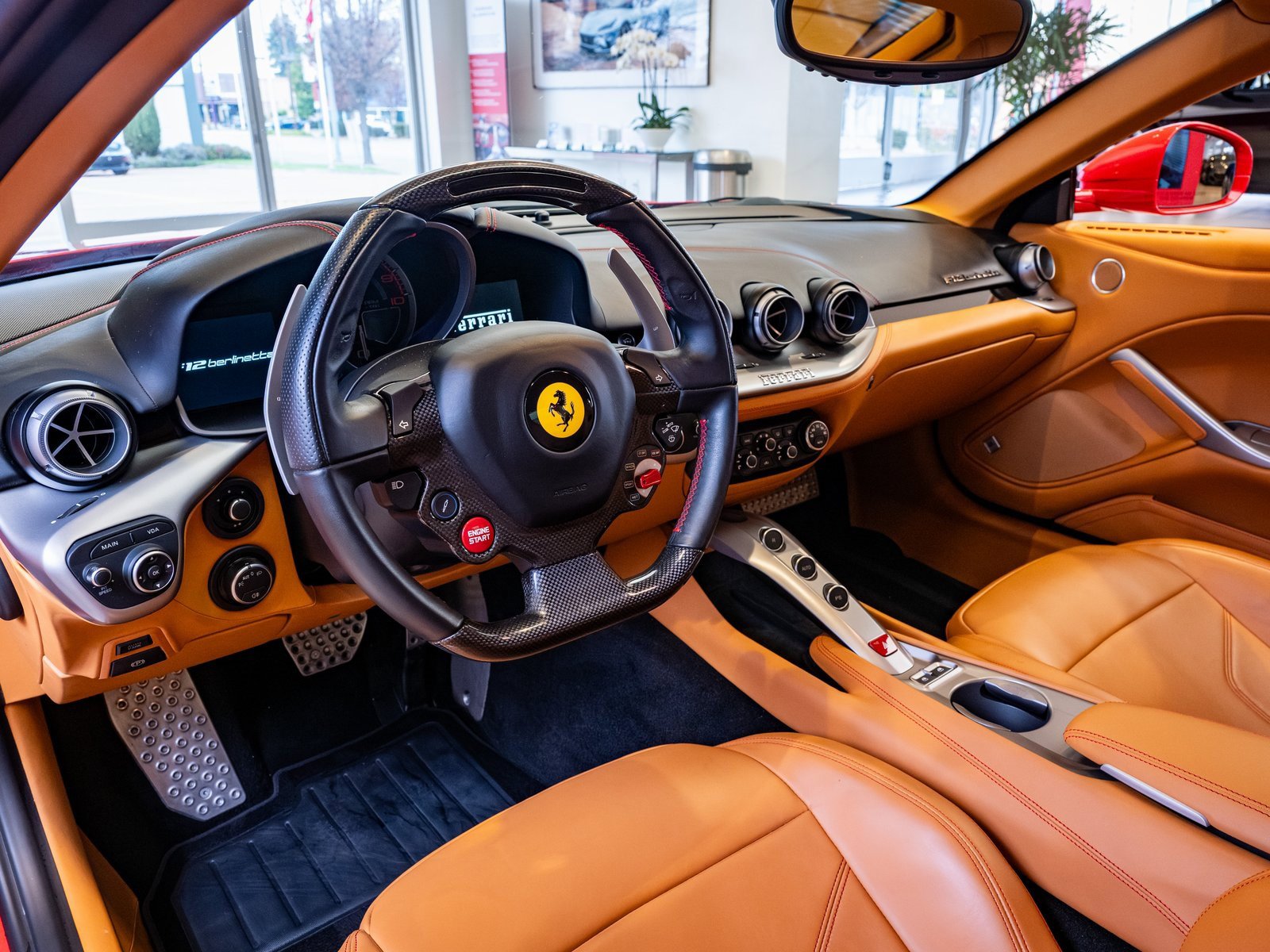 Used 2015 Ferrari F12 Berlinetta image 9