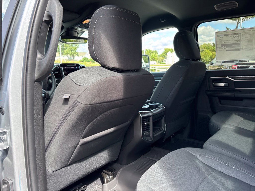 New 2027 RAM 2500 Big Horn AWD/4WD image 16