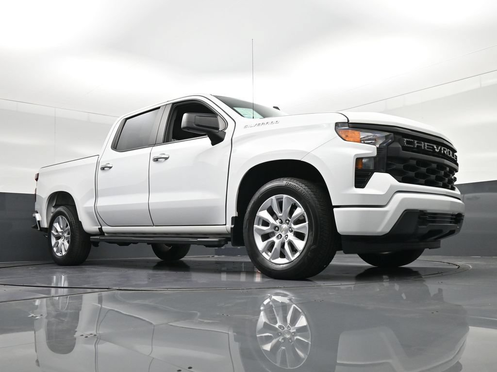Used 2024 Chevrolet Silverado 1500 Custom RWD image 24