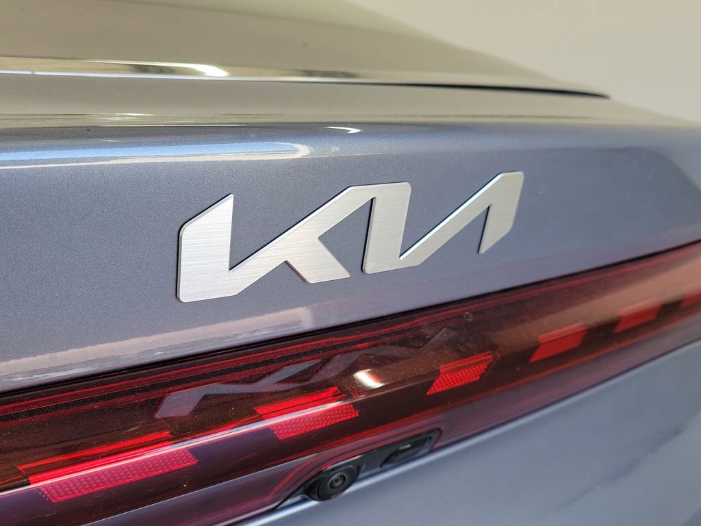 Used 2023 Kia K5 EX image 9