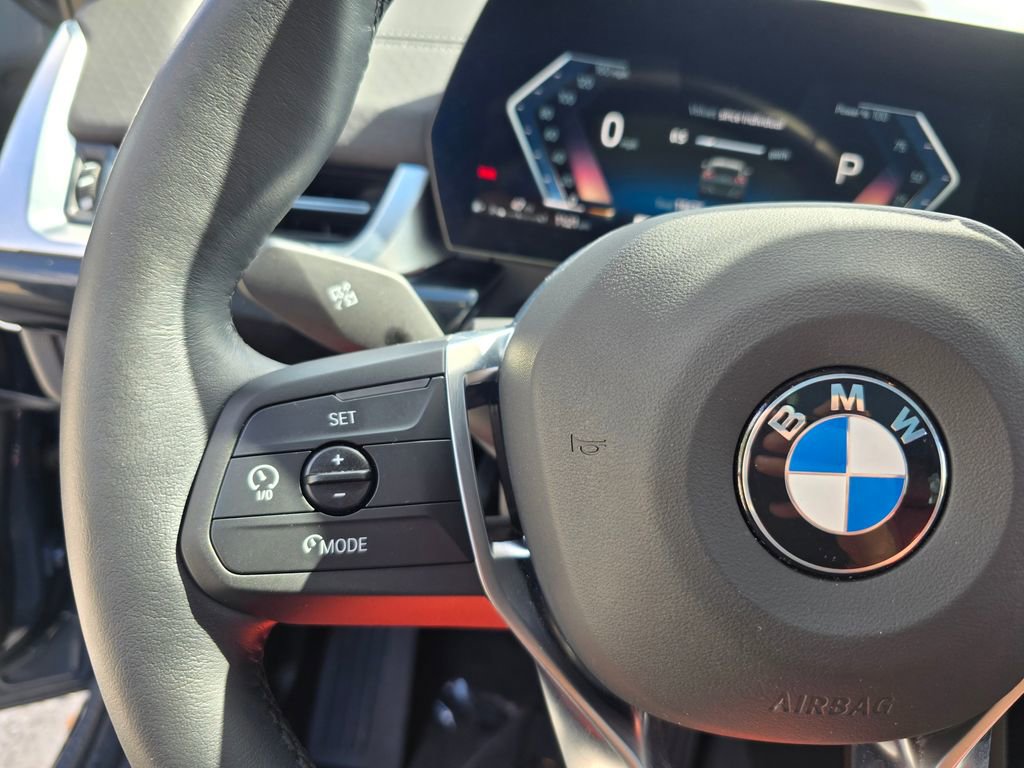 Used 2025 BMW X2 xDrive28i w/ Premium Package image 19
