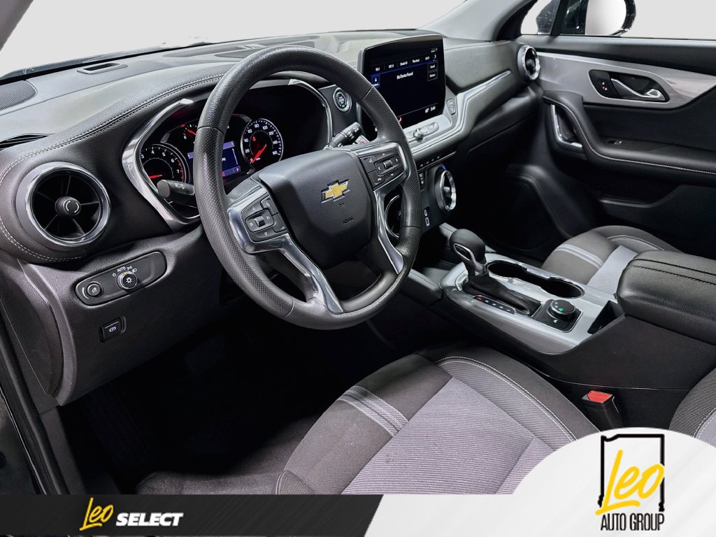 Used 2023 Chevrolet Blazer LT FWD image 10