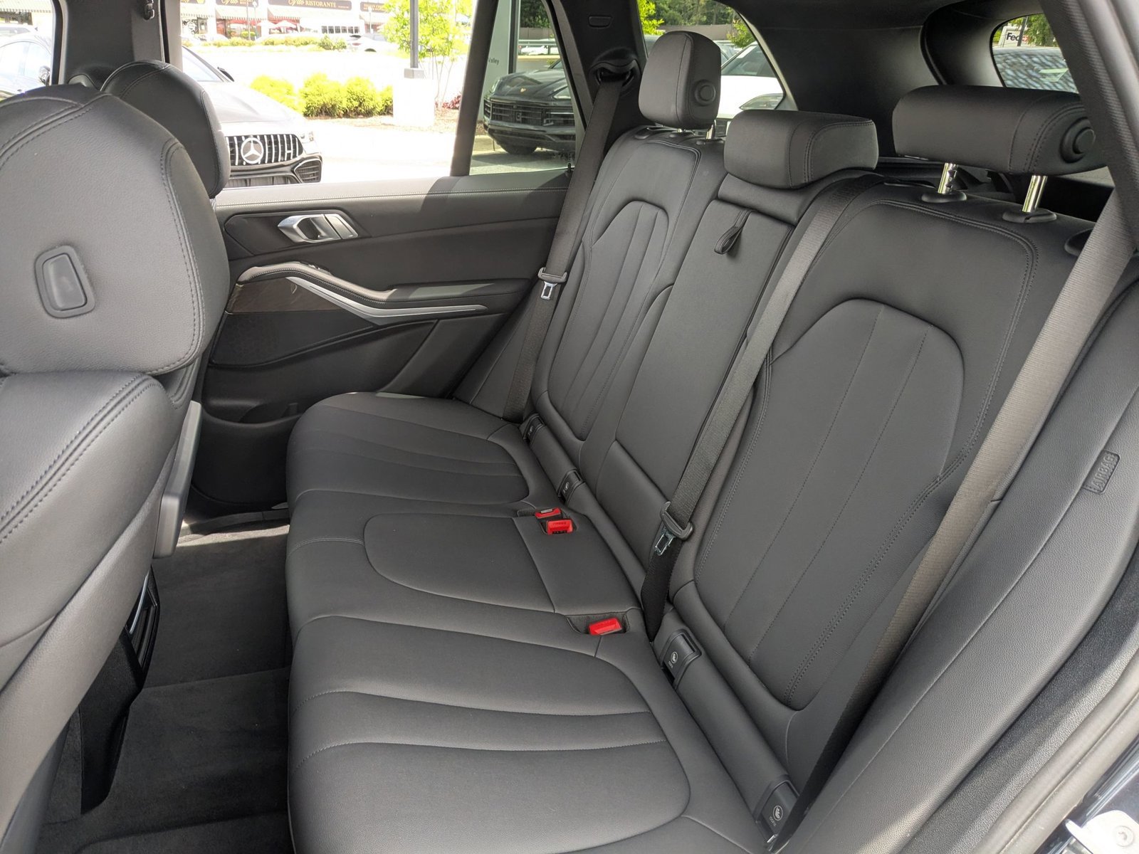 Used 2022 BMW X5 xDrive40i w/ Premium Package AWD/4WD image 20