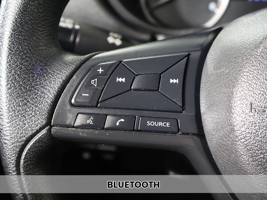 Used 2025 Nissan Versa S FWD image 4