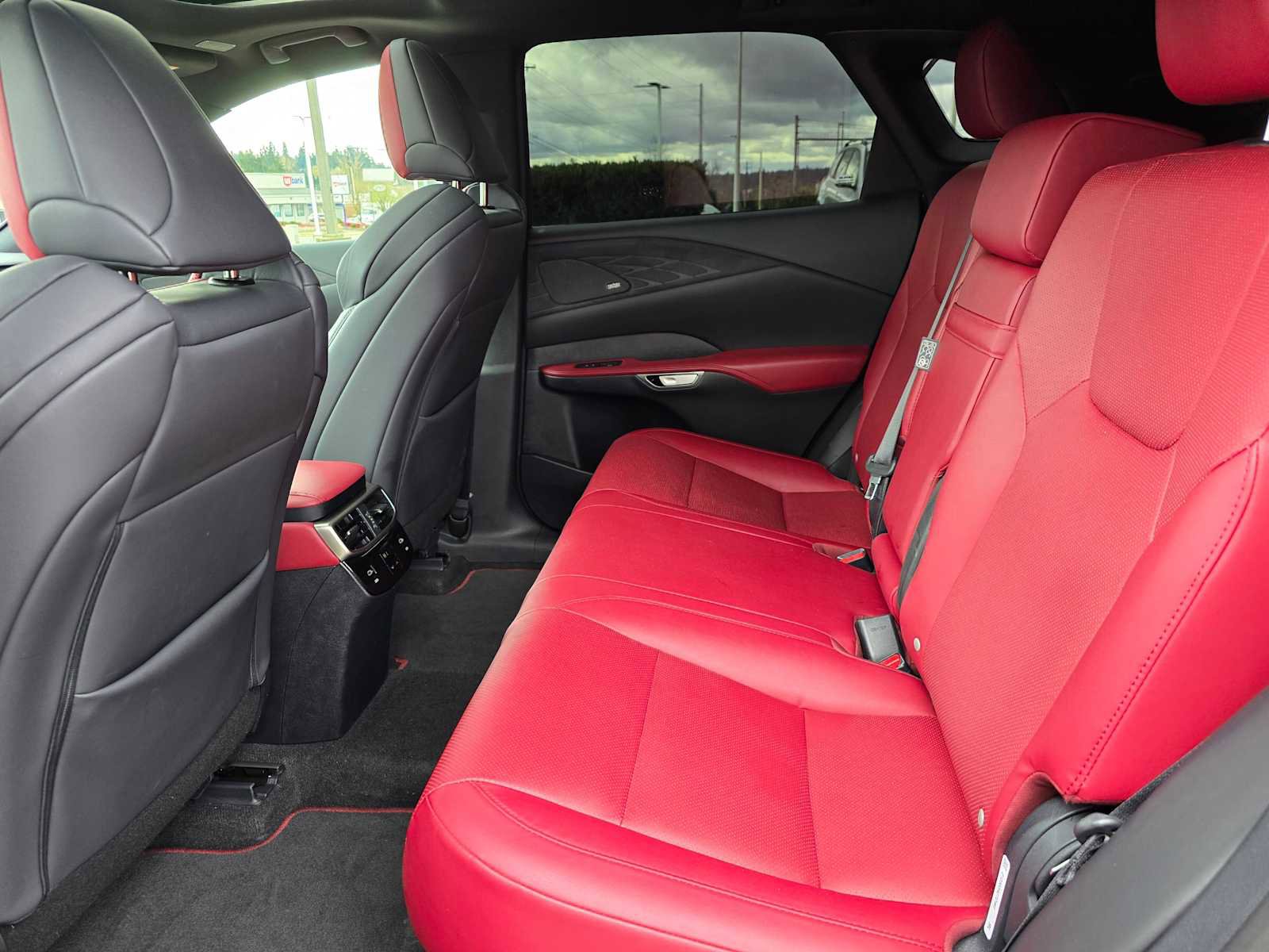 Used 2024 Lexus RX 350 F Sport w/ Convenience Package AWD/4WD image 17