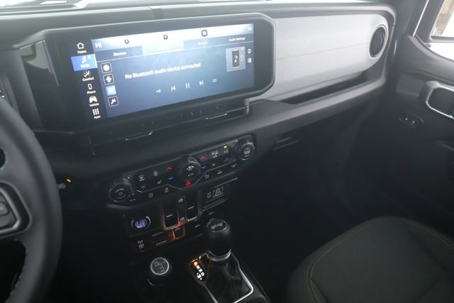 Used 2026 Jeep Wrangler Unlimited Sport image 25