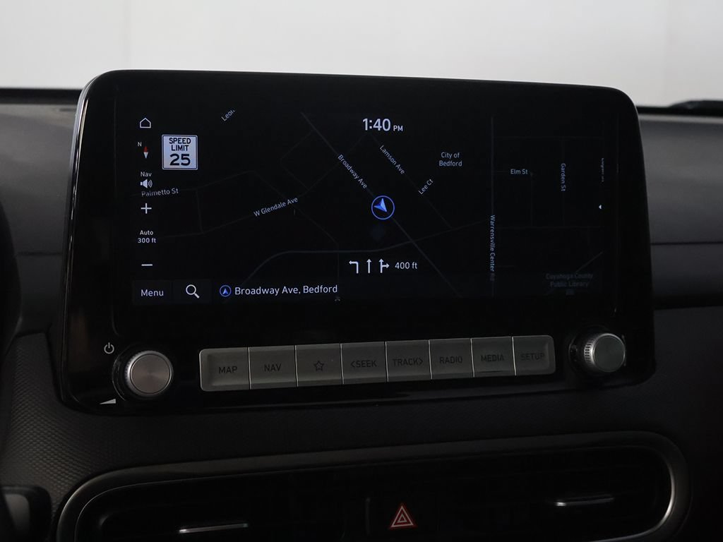Used 2022 Hyundai Kona Limited w/ Cargo Package FWD image 43