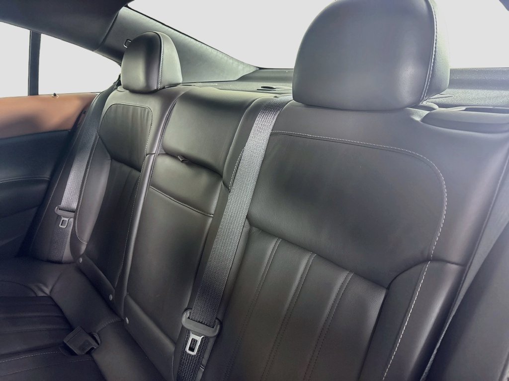 Used 2016 Buick Regal FWD image 25