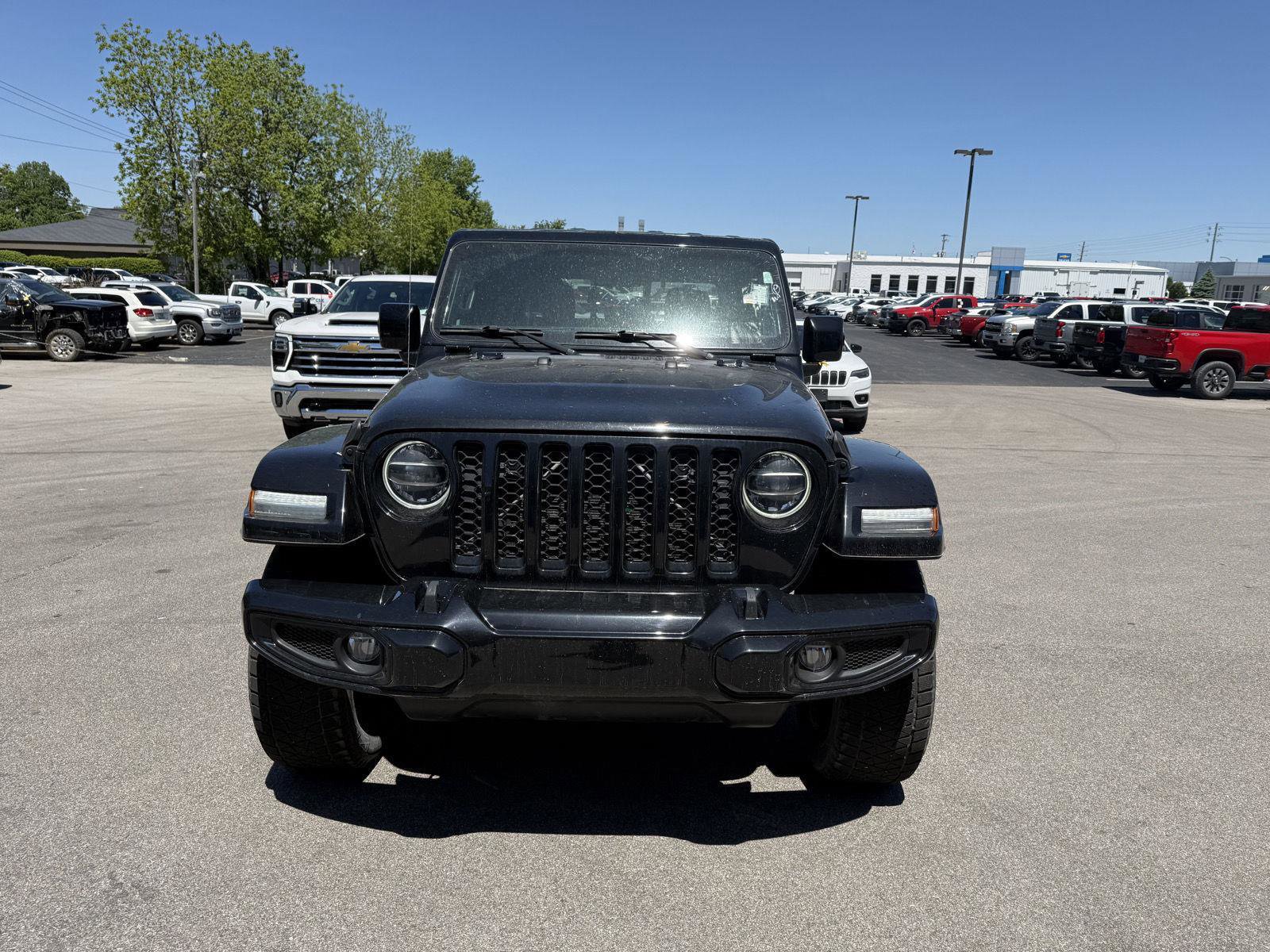 Used 2021 Jeep Gladiator High Altitude AWD/4WD image 8