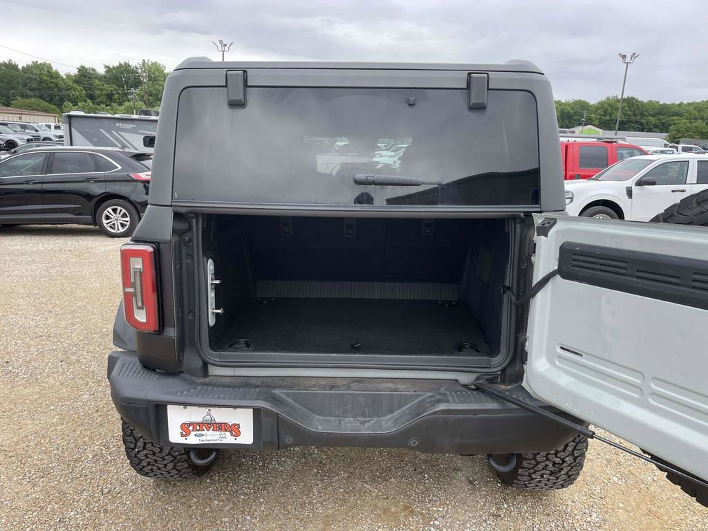 Used 2021 Ford Bronco First Edition AWD/4WD image 10
