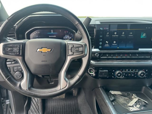 Used 2024 Chevrolet Silverado 2500 LTZ w/ LTZ Convenience Package AWD/4WD image 12