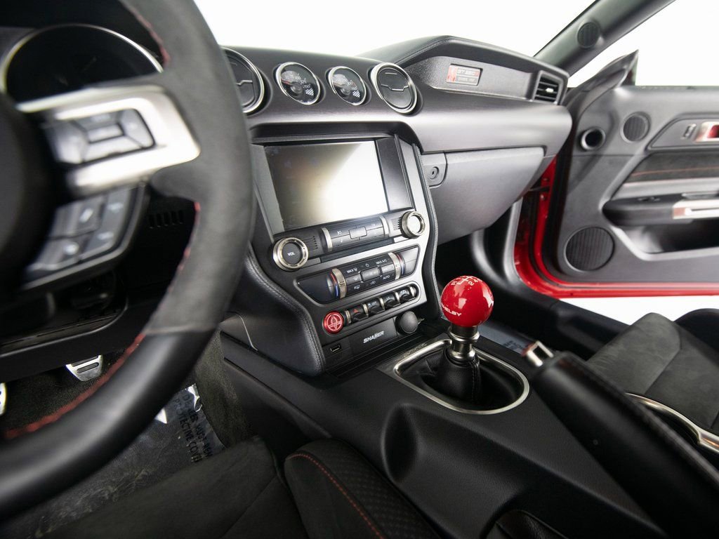 Used 2017 Ford Mustang Shelby GT350R image 28