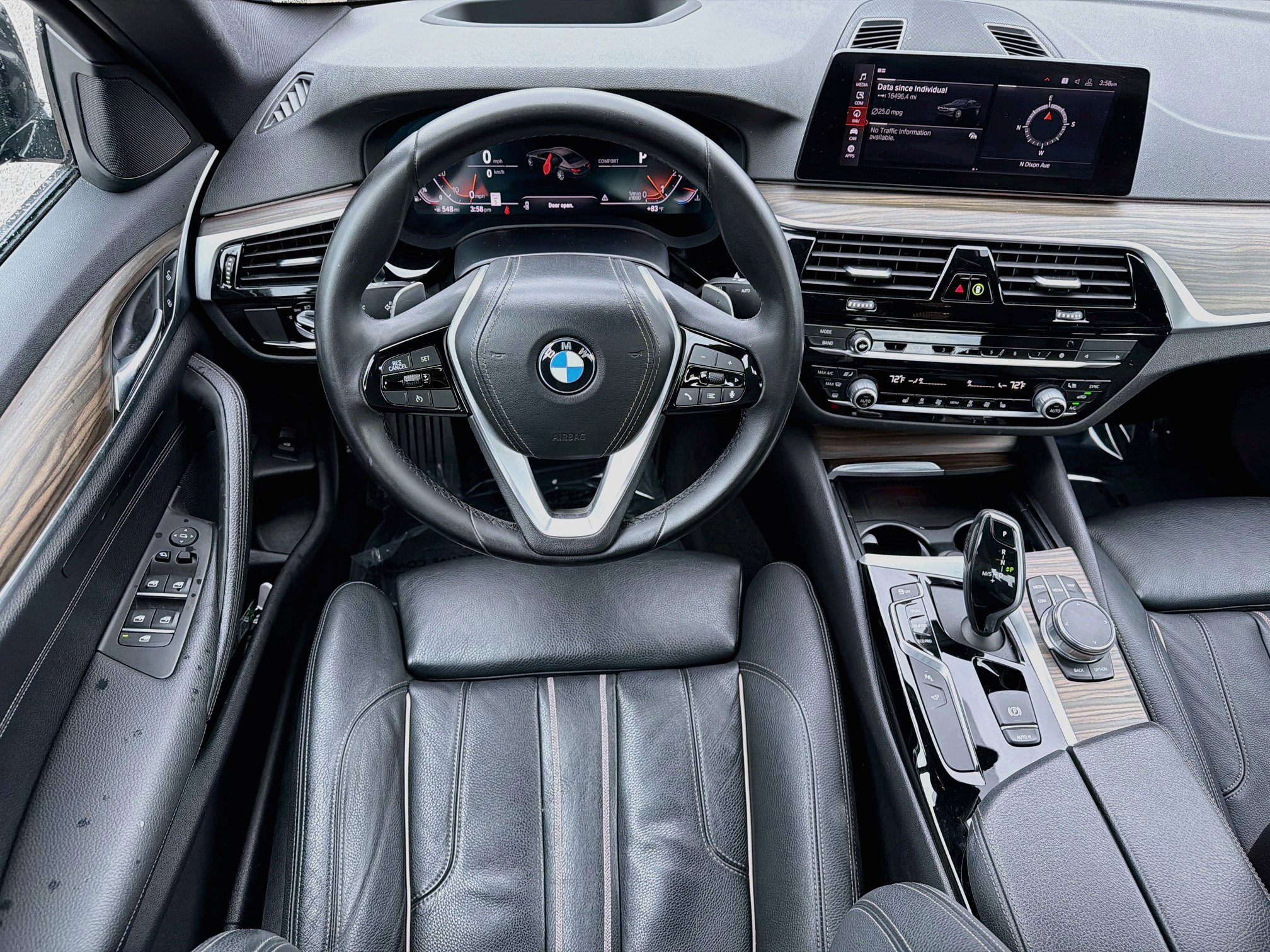 Used 2020 BMW 530i w/ Premium Package RWD image 18