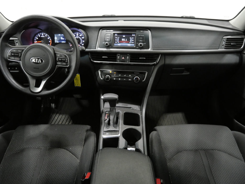 Used 2017 Kia Optima LX FWD image 8