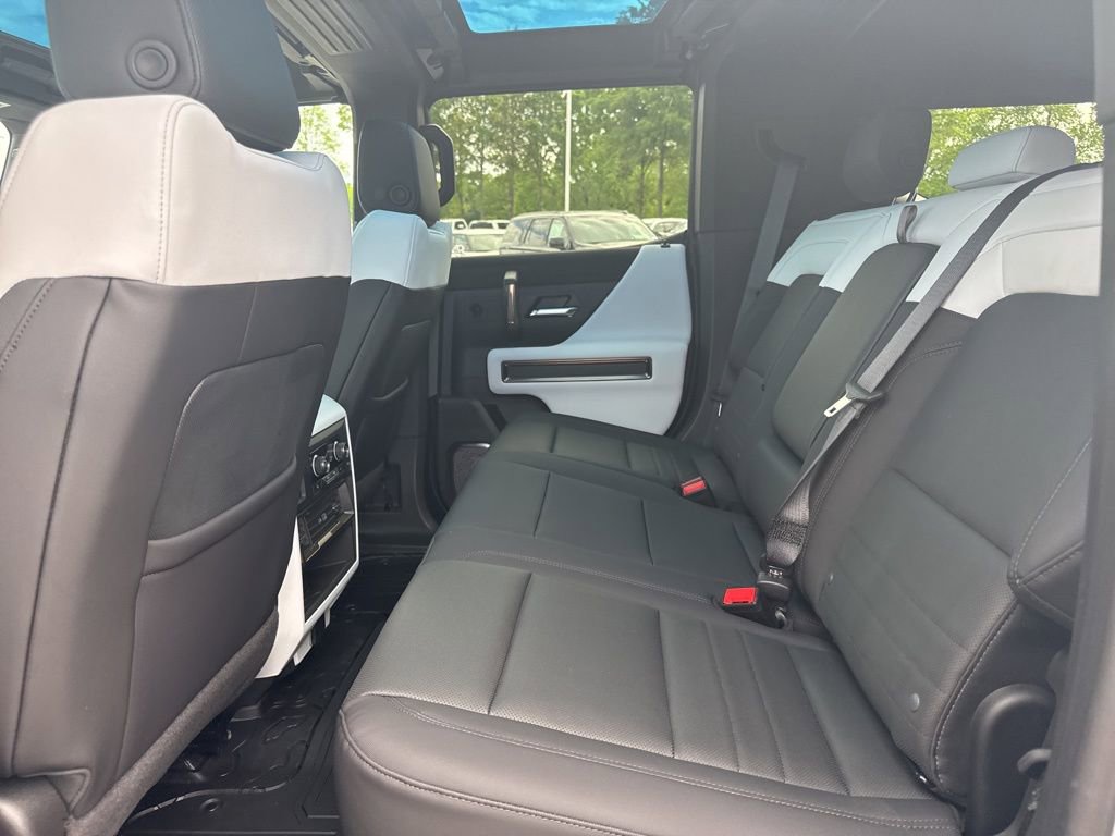 Used 2024 GMC Hummer EV 2X AWD/4WD image 12