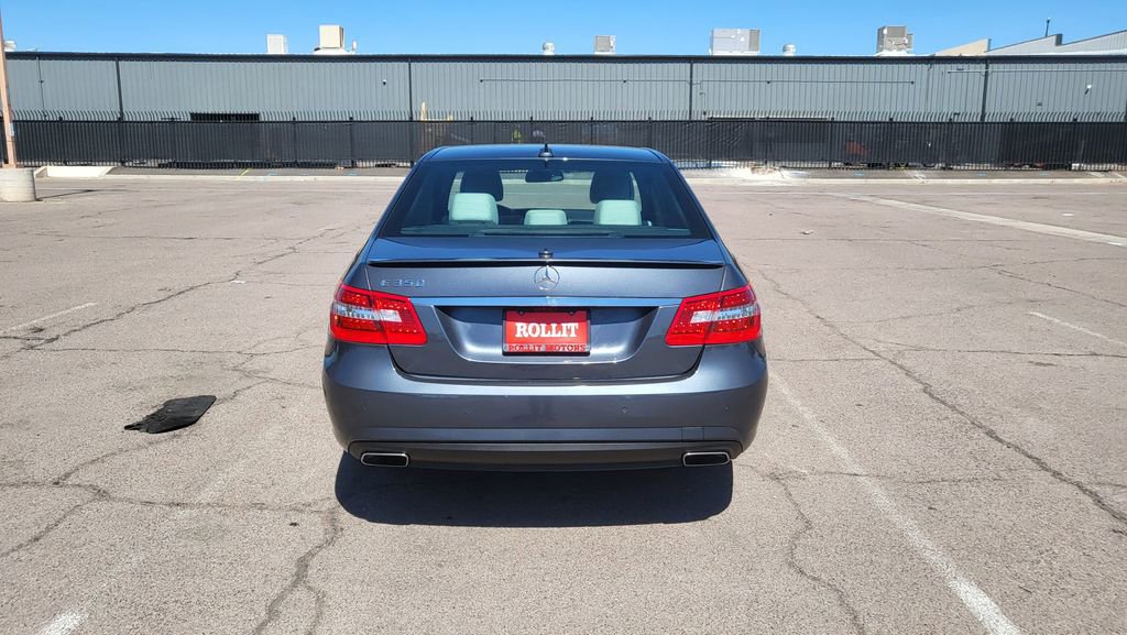 Used 2013 Mercedes-Benz E 350 Sedan image 7