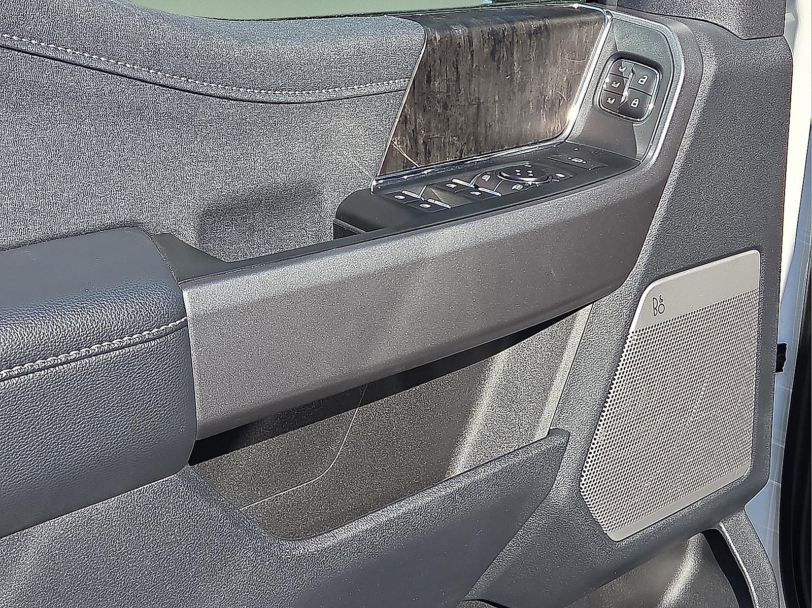 New 2026 Ford F350 Lariat image 15