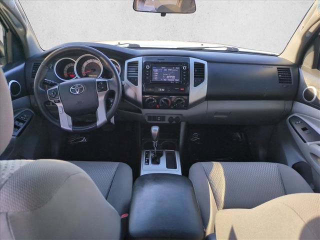 Used 2014 Toyota Tacoma PreRunner w/ SR5 Package RWD image 17