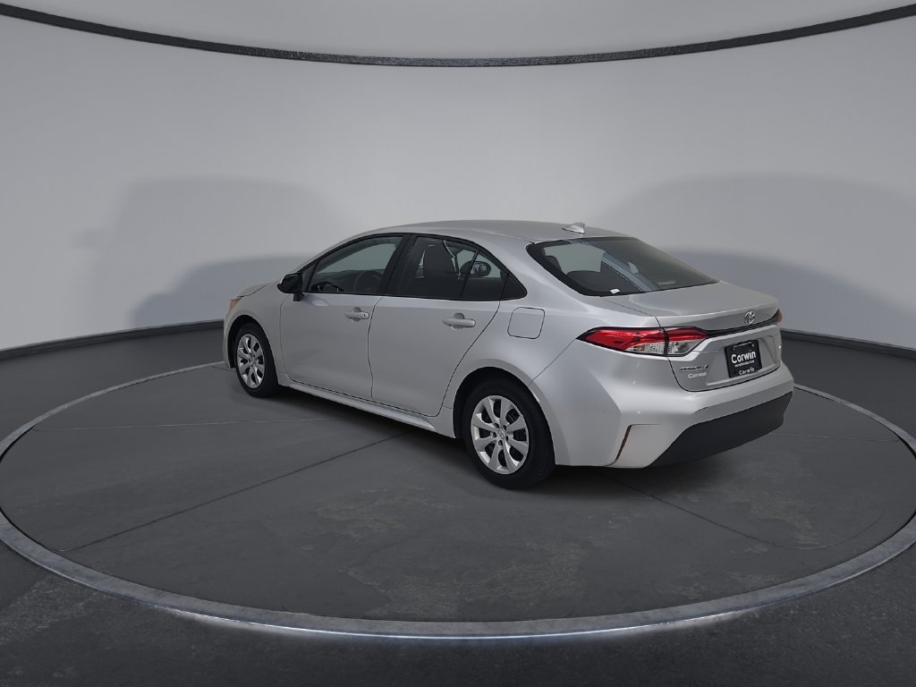 Used 2025 Toyota Corolla LE FWD image 13
