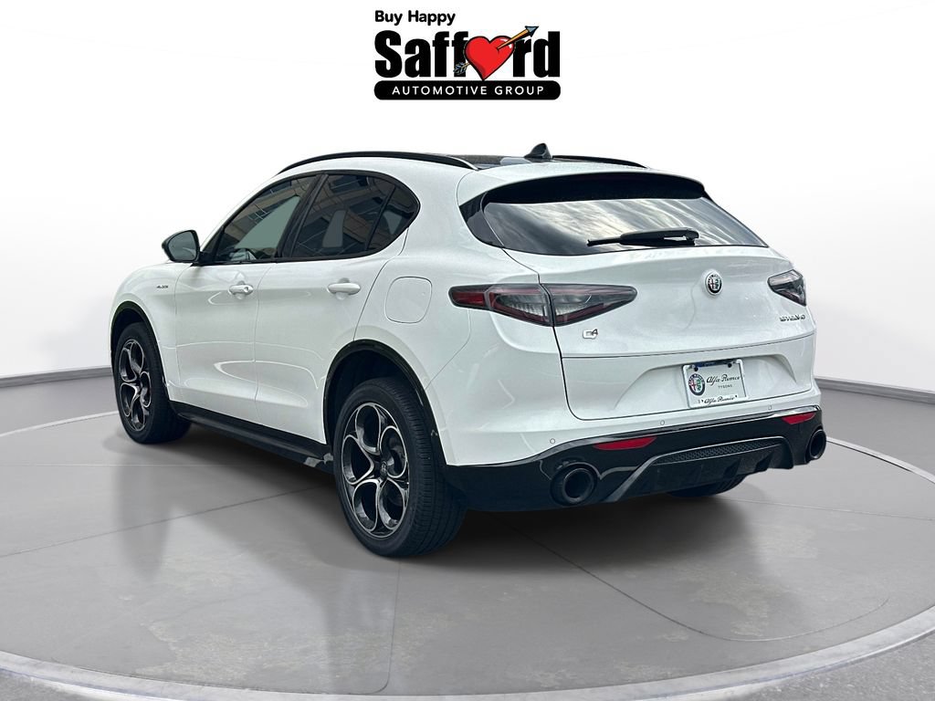 Used 2025 Alfa Romeo Stelvio Sprint w/ Veloce Package AWD/4WD image 6