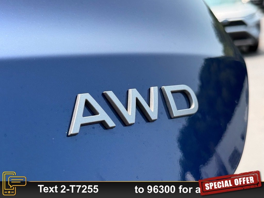 Used 2025 Nissan Kicks S image 6