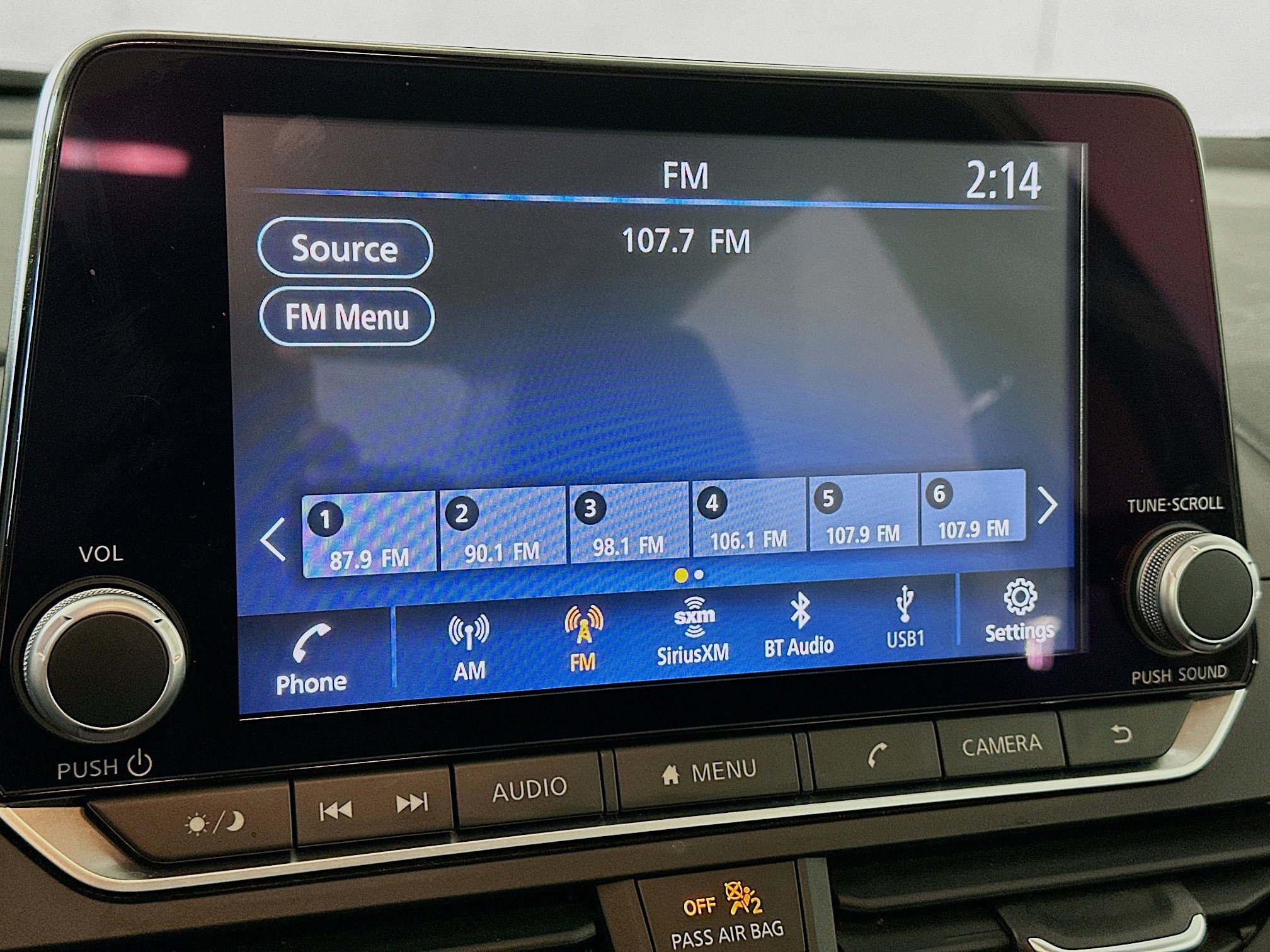 Used 2025 Nissan Altima 2.5 SV image 19