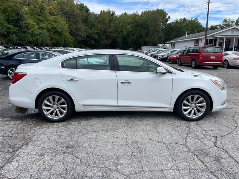 Used 2014 Buick LaCrosse Leather w/ Driver Confidence Package FWD image 4