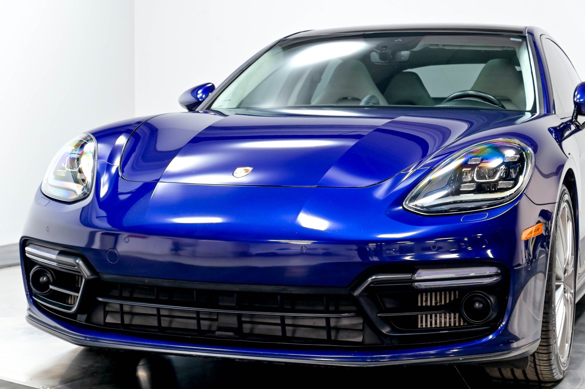 Used 2020 Porsche Panamera GTS AWD/4WD image 80