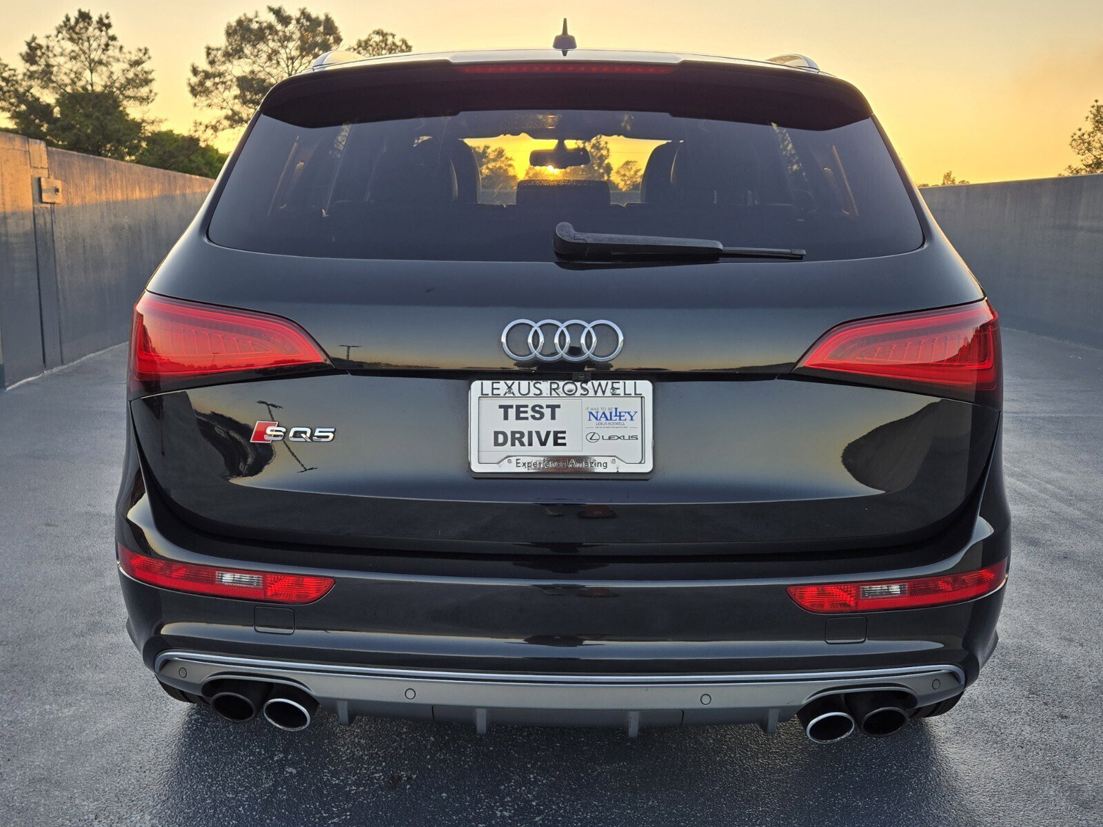 Used 2014 Audi SQ5 Prestige w/ Prestige Package image 4