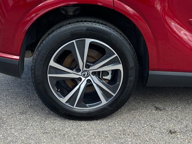 Certified 2023 Lexus RX 350h w/ Cold Area Package image 11