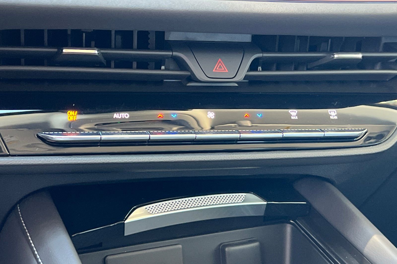 New 2026 Buick Envision Sport Touring image 20