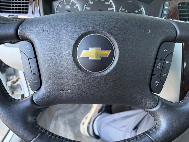 Used 2013 Chevrolet Impala LTZ FWD image 29