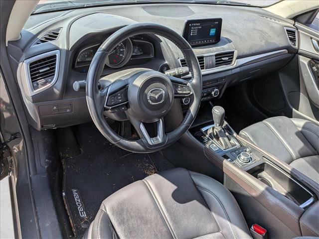 Used 2017 MAZDA MAZDA3 Touring FWD image 9