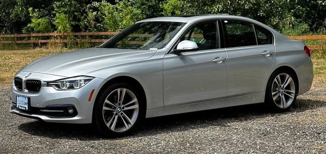 Used 2018 BMW 328d Sedan w/ Premium Package RWD image 5
