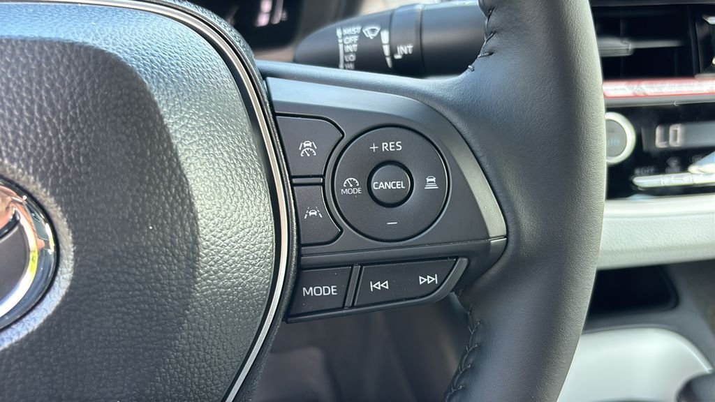 New 2026 Toyota Corolla SE FWD image 13